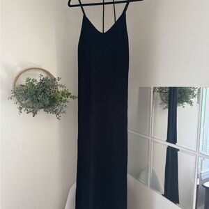 Freshman Black Backless Dress